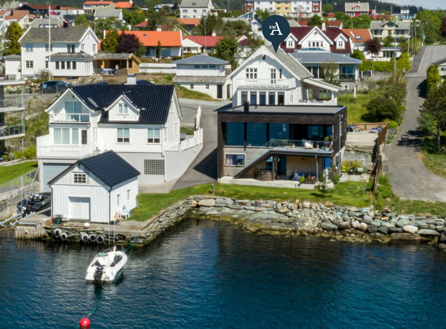 Bilde av funkishus bygget av Berge Hus i Haugesund